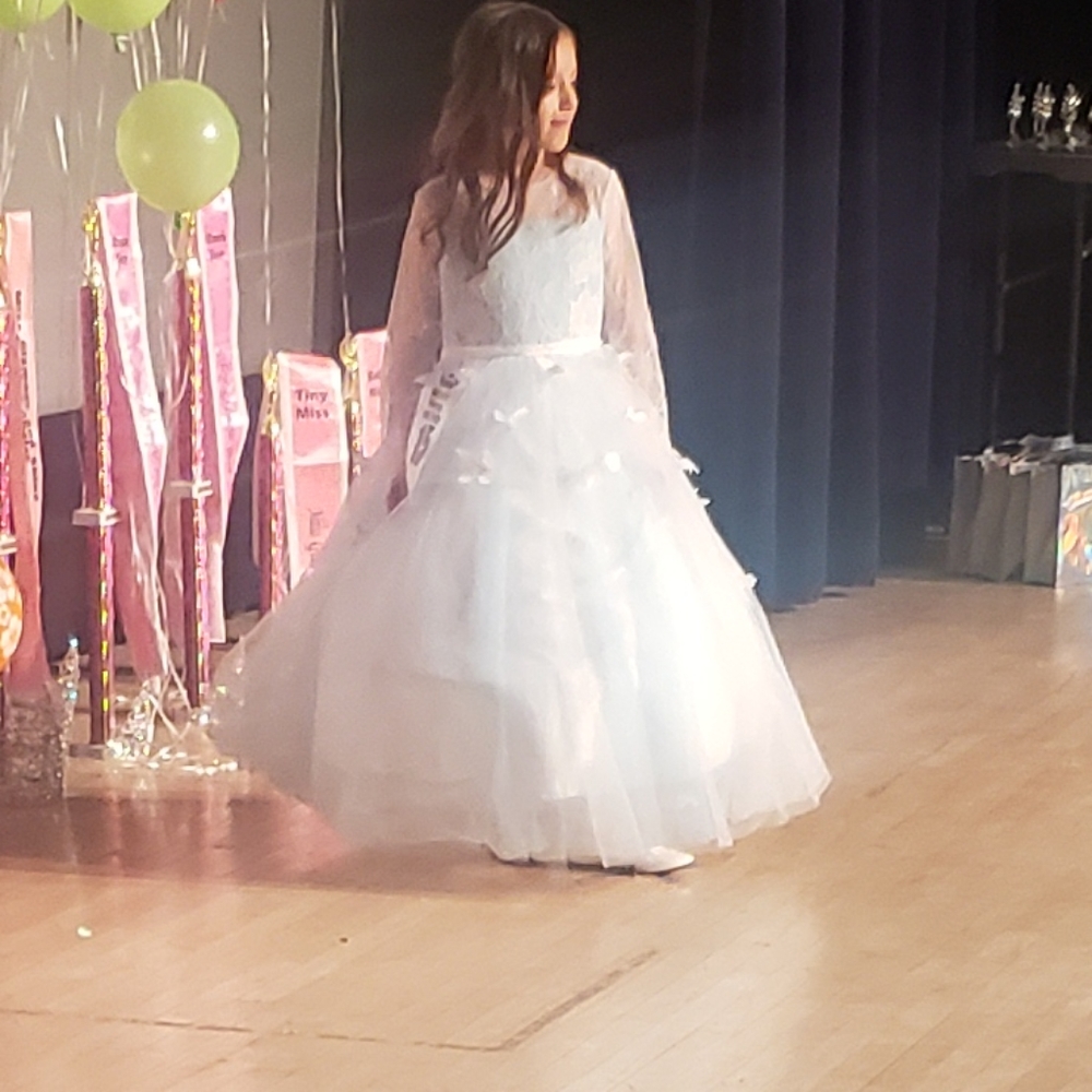 Pageant Dress - Picture 3 of 3